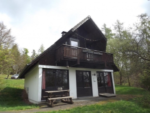 Vooraanzicht van het vakantiehuisje